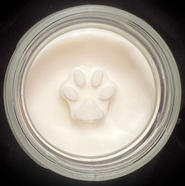 Fresh Air, Flowers, and Furry Friends, Magnolia Scent, 8oz Jar Candle